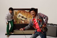 「『桑田佳祐の音楽寅さん～MUSIC TIGER～』あいなめBOX」の初回生産限定盤には「幻の音楽寅さん“寅の子”Tシャツ」が特典として付く。