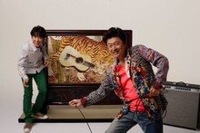 「『桑田佳祐の音楽寅さん～MUSIC TIGER～』あいなめBOX」の初回生産限定盤には「幻の音楽寅さん“寅の子”Tシャツ」が特典として付く。