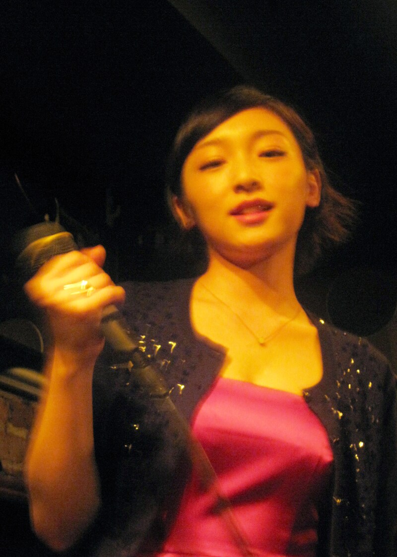 会場となるJZ Bratは渋谷セルリアンタワー東急ホテル内にある、本格的なライブ＆ダイニングクラブ。