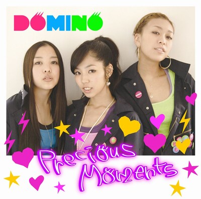 「Precious Moments」のジャケット写真。プリクラ風のポップなデザインが印象的。