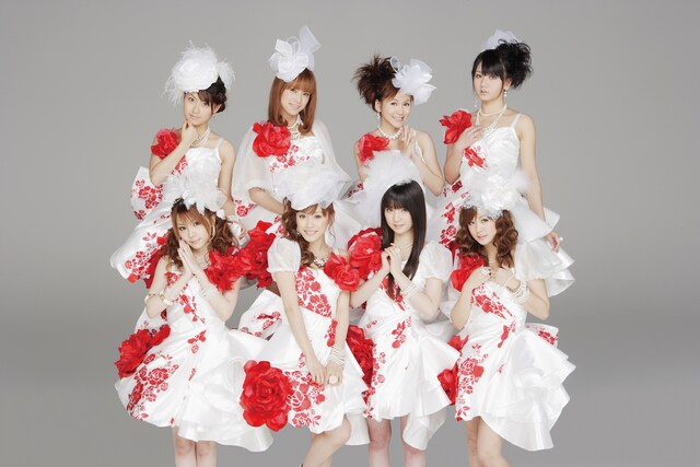 モーニング娘（道重さゆみは写真下段右から2番目）