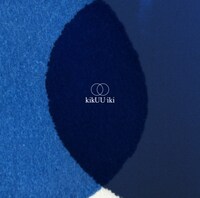 「kikUUiki」ジャケット写真。