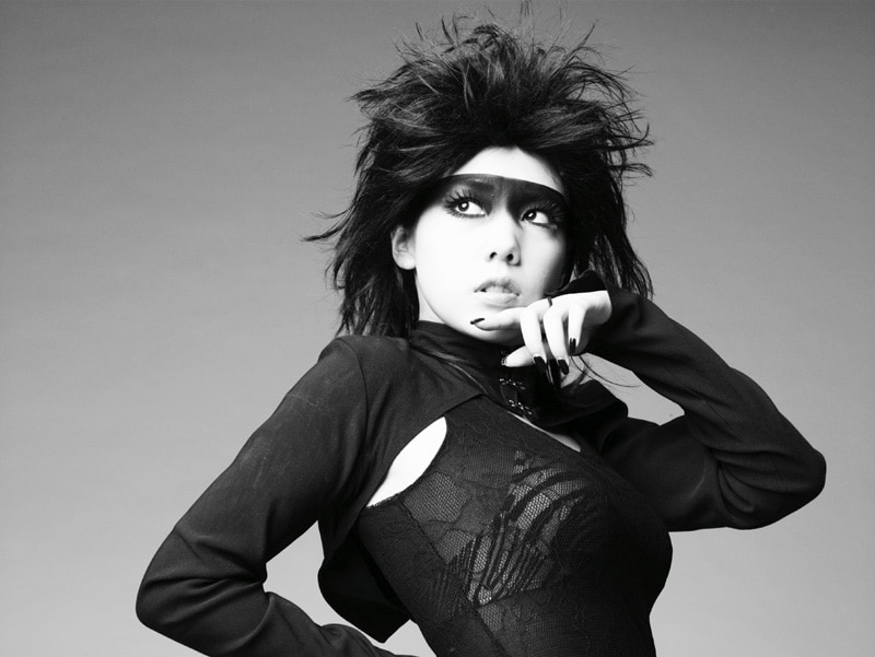 仲里依紗演じるゼブラクイーン。今後はテレビの歌番組への出演も予定されている。