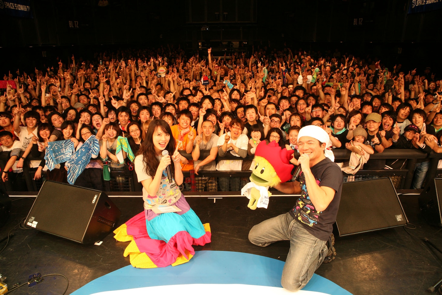 ライブ終了後に撮影された記念写真