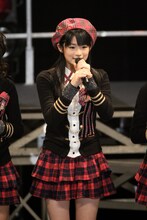 前田憂佳は「1万人ってすごく多いし大変なんですけど、ここはポジティブに考えてがんばります」と語った。