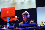 「マイケル・ジャクソン トリビュート DJ SHOW」中のDJ TARO。