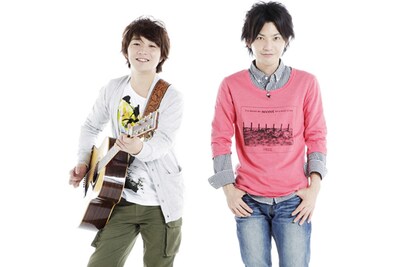 横峯さくらのブログ「SAKURA BLOG」1月23日の記事「友達と」には、賞金女王祝賀パーティ直後にワカバと撮影した記念写真が「とっても心に残る歌を歌ってくれました♪♪」というコメントとともにアップされている。