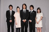 写真は昨年末に行われた出演者発表会見の様子。
