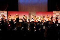 2回に分けて行われたミニライブで、アイドリング!!!は「機種変エクスタシィ」「ガンバレ乙女（笑）」「『職業：アイドル。』」などを披露。