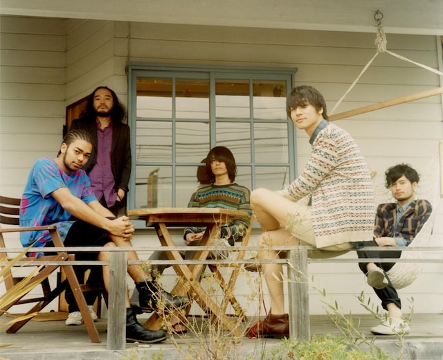 前回の「BRITISH ANTHEMS」でサブステージでパフォーマンスを行ったQUATTROが、メインステージに昇格。