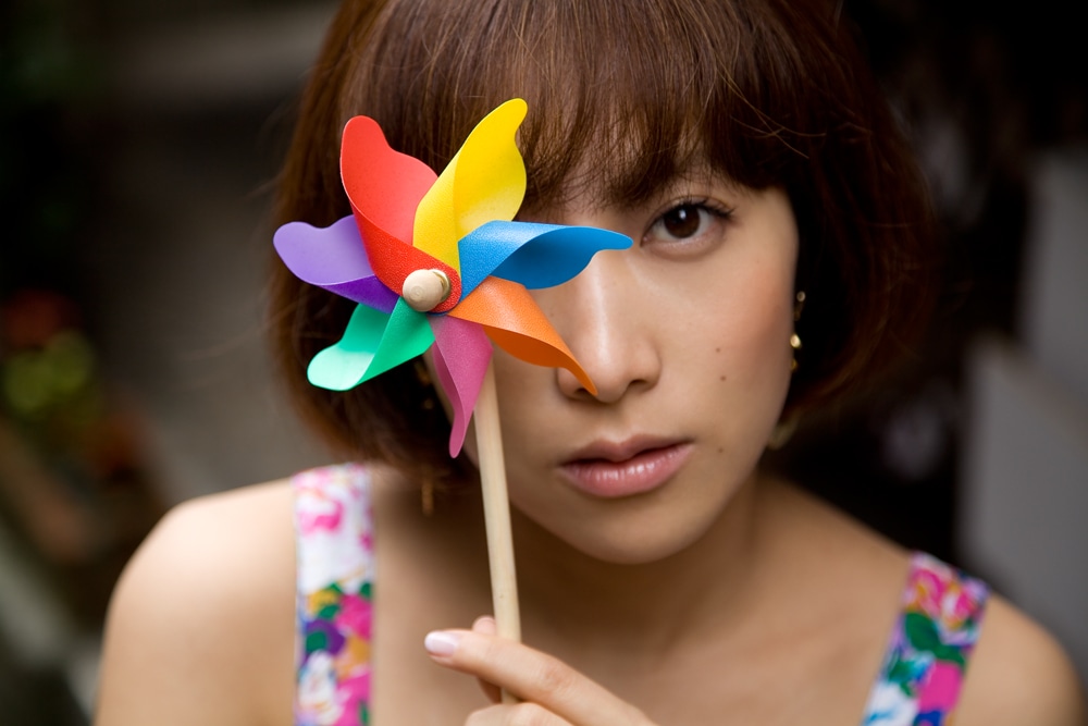 初回限定盤付属のDVDに収録される「一青窈 premium acoustic tour' 09」のライブ映像では、武部聡志と小林武史との豪華共演が楽しめる。