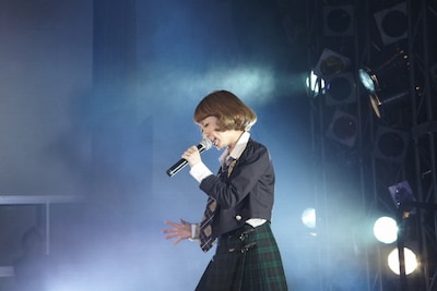 「今隣にいる子を大切にできる人に、自分のことを愛するように人のことを愛する人になってください」という人生のアドバイスを語ったミリヤ。