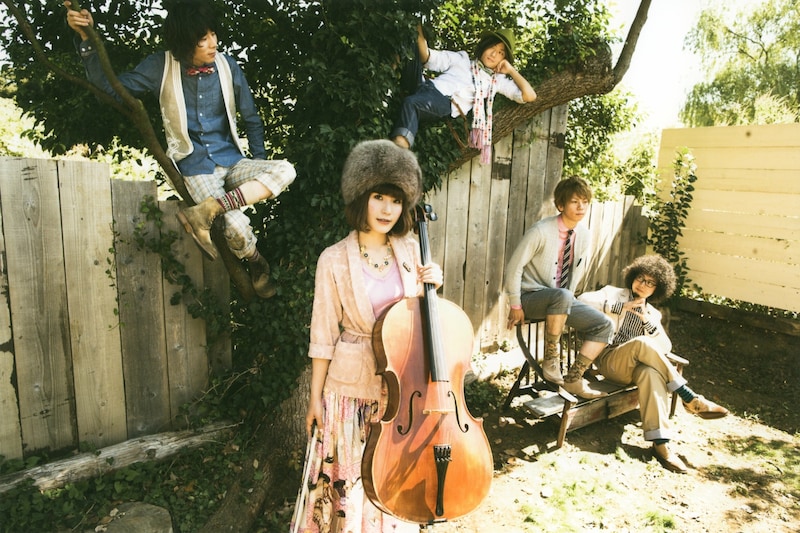 今回の新曲のCDリリース予定は現在のところ未定。まずは着うたで楽しんでみよう。