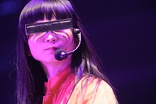 カヨ（写真：三吉ツカサ）