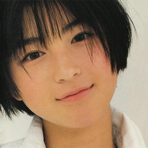 「MajiでKoiする5秒前」は広末涼子が1997年に発表した1stシングルで、作詞・作曲は竹内まりや。1stアルバム「ARIGATO!」（写真）にも収録されている。