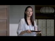 2人のやりとりをそっと見守る黒谷友香。