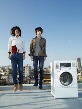 5月からは「くるりライブ興行2010 ～地獄の団体戦～」の開催が決定している。