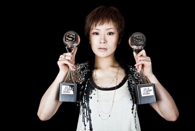 2009年に計5作のミュージックビデオを発表し「BEST ARTIST」に選ばれた椎名林檎。なお「BEST ARTIST」は昨年新設された賞で、前回は安室奈美恵が受賞した。