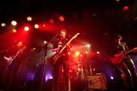 写真左からジョンシン、ヨンファ、ミンヒョク、ジョンヒョン。