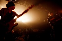 この日披露された新曲「バクチ・ダンサー」は、明日3月25日より着うた配信が行われる。 (c)susie