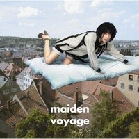 Salyu「MAIDEN VOYAGE」初回限定盤ジャケット。
