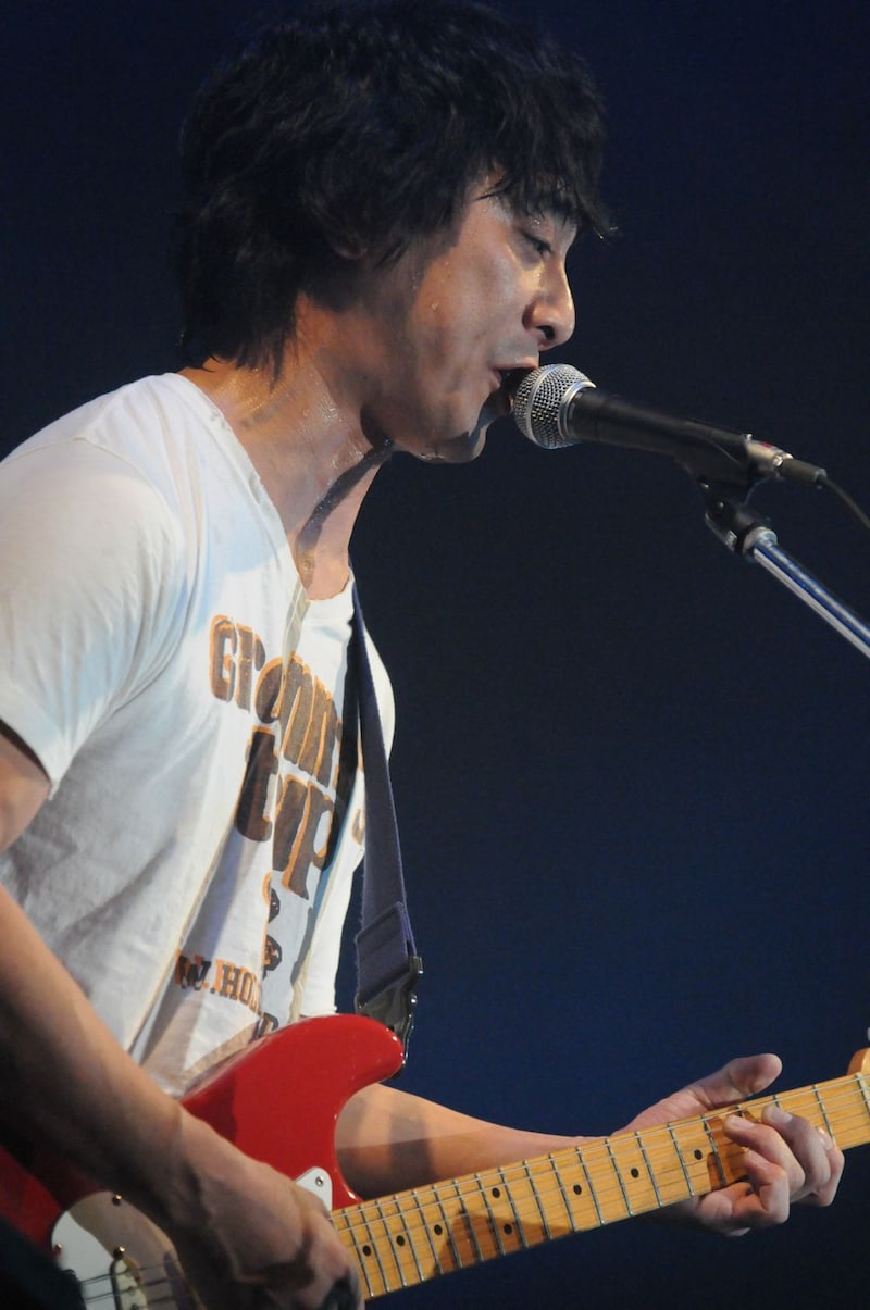 山崎まさよし（撮影：中嶌英雄）