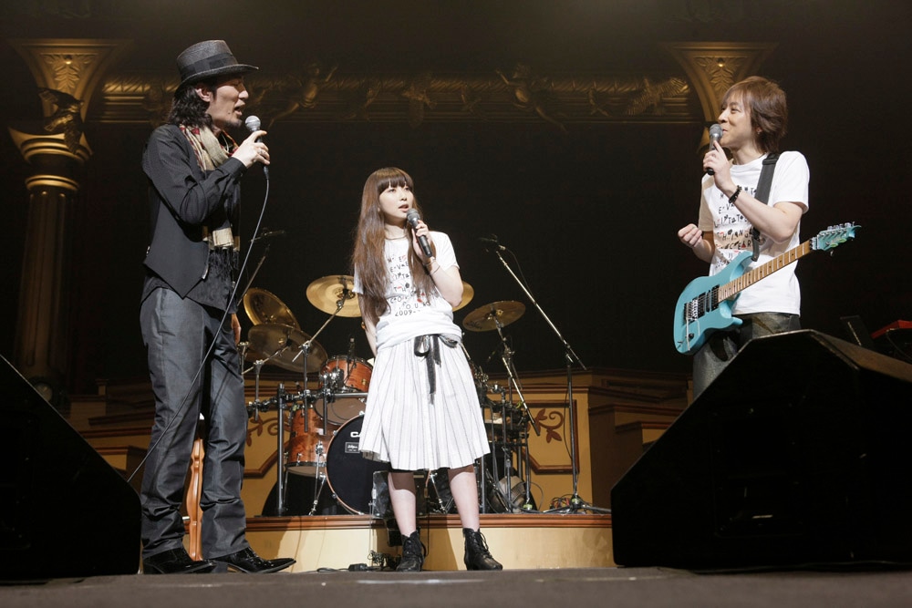 Every Little Thingの東京国際フォーラム追加公演の模様。