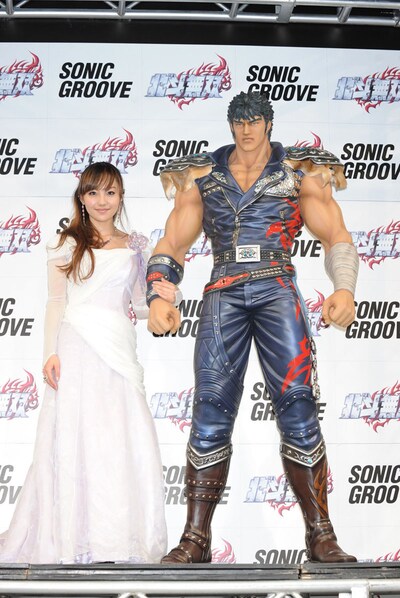 この日のイベントは昼と夕方の2回開催。合計で約4000人が集結した。