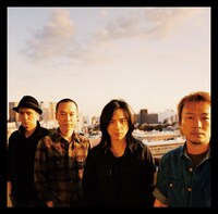 「幸せよ、この指にとまれ」通常盤ジャケット。