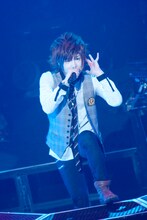 ボーカルの葵。