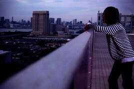 小林太郎、アルバム「Orkonpood」引っさげナタリー初登場