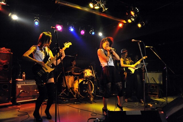 RESPECTはB.B.キングとのスプリットシングル「Everyday I Have The Blues (RESPECT) / c/w Why I Sing The Blues (B.B.King)」を3月31日にリリースしたばかり。