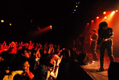 THE BAWDIES (C)Yuki Kuroyanagi×MOBSPROOF