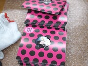 チェキが封入されたシングル「ストロボ」初回限定盤、完成品。