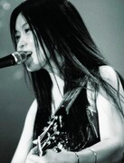 LOVE PSYCHEDELICOのKUMIが一般男性と入籍