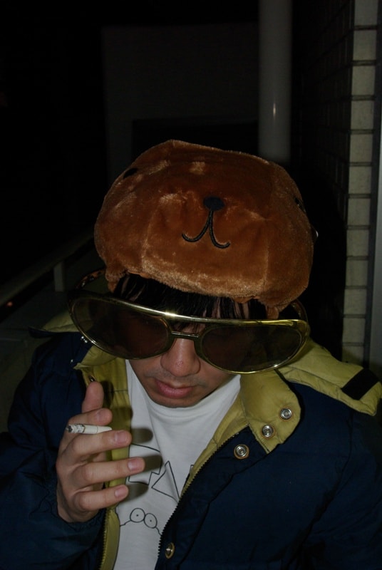 写真は鹿野淳。番組のハッシュタグは「#discord」なので、Twitterでつぶやく際はお忘れなく。