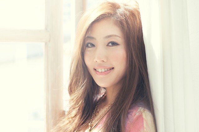 6月4日には初のワンマンライブ「Tiara LIVE 2010 ～Message for you～」をSHIBUYA BOXXで開催するTiara。インタビューでは「今から割と緊張してます（笑）」と語ってくれた。