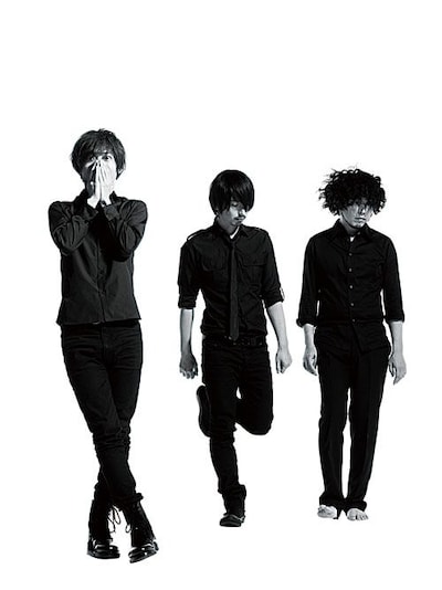 今年結成10周年を迎えた椿屋四重奏。インタビューでは今後のバンド活動についても語られている。