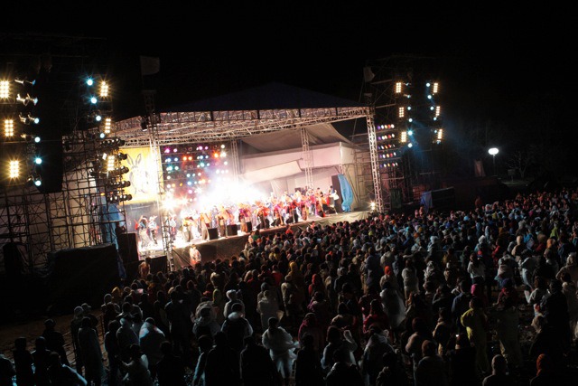 写真は昨年の「ARABAKI ROCK FEST.09」より。