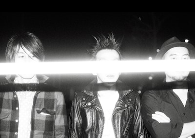 「Rushing into Experimental turn」と言い残し、地下に潜伏していたMO'SOME TONEBENDERがついに本格始動。