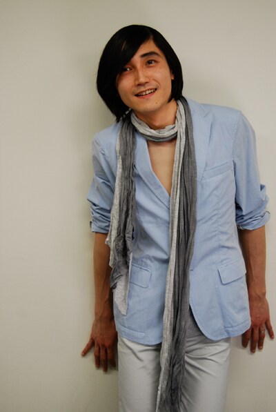 さわやかな笑顔がまぶしいミ・ドンシン。