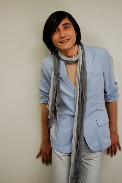 さわやかな笑顔がまぶしいミ・ドンシン。