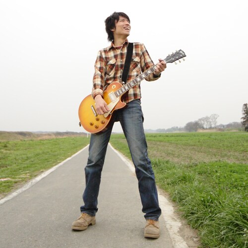 フジタユウスケは、今年もPUFFYのツアー全日程にギタリストとして参加する。