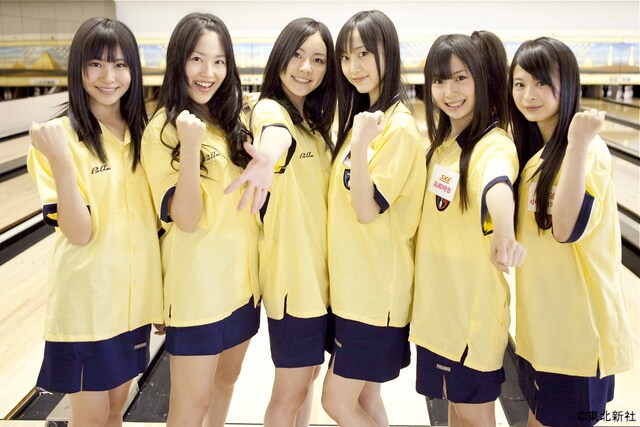SKE48選抜メンバーによるチームSKE。写真左から向田真夏、桑原みずき、松井珠理奈、松井玲奈、高柳明音、小木曽汐莉。