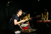 モーモールルギャバンは今後も都内を中心にライブが目白押し。6月11日には大阪・梅田Shangri-Laでワンマンライブを開催する。