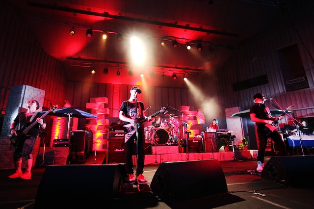 ライブの最後は「また秋に会いましょう」というメンバーの言葉で締めくくられた。