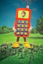 昨日1日に瑛太との結婚を発表したばかりの木村カエラ。現在妊娠5カ月の彼女だが、新曲のプロモーション活動は通常どおり行われる。