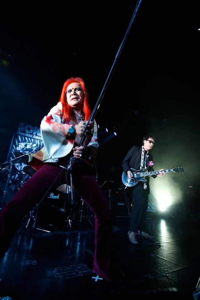 サンハウスは7月30日、「FUJI ROCK FESTIVAL '10」に出演することも決定（Photo by MAX TAKAHASHI）。