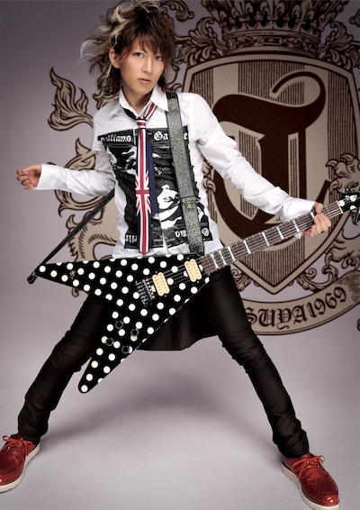 7月からスタートする「FIRST TOUR 2010 ルーレットを回せ！」は彼にとって初の全国ツアー。