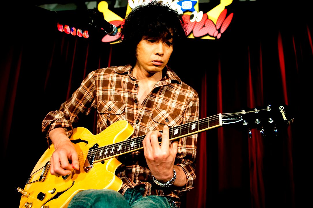 斉藤和義スペシャ公開収録で ずっと好きだった 生歌披露 音楽ナタリー 斉藤和義スペシャ公開収録で ずっと好きだった 生歌披露 音楽ナタリー